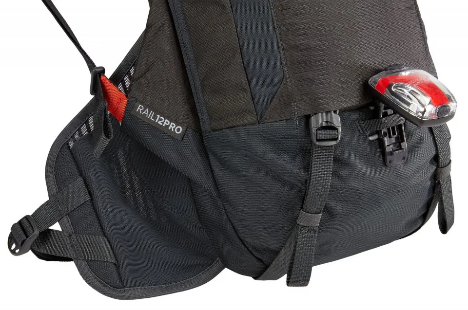 Rucsac hidratare THULE Rail Bike H20 12L Pro - Covert Green Cel mai bun preț
