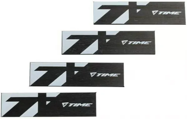 Comandă acum CARBON BLADE KIT XPOR 4
