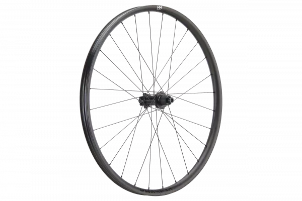ROATA SPATE NEWMEN PHASE 30 STRONG 27.5INCH 28H FADE SP 6B 12X148 Shimano HG Super ofertă