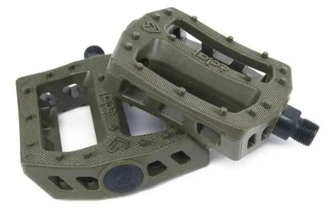 Nu rata Pedale Eclat Surge plastic 9/16 olive 2011