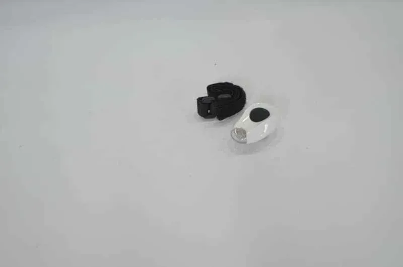 Sclipitor B CooLight fata 1led 4 functii alb Comandă acum