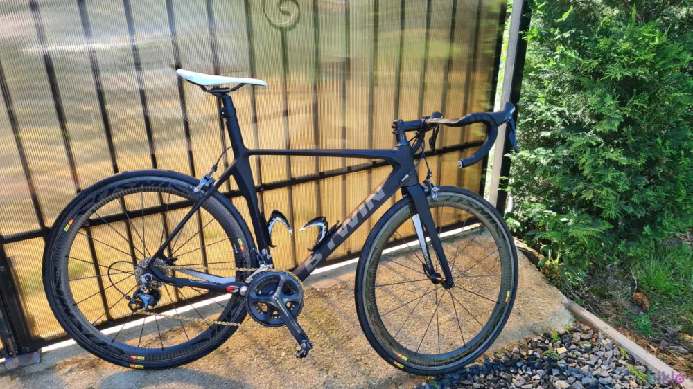 Cursiera carbon Mai ieftin