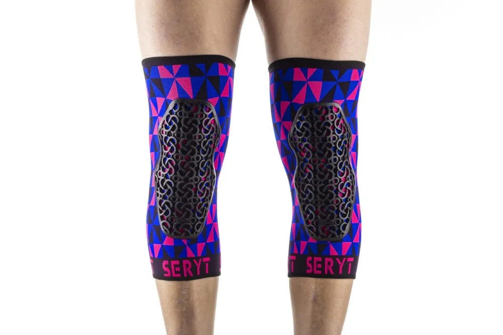 Expediere rapidă Protectii genunchi Seryt Arlecchino Pink Blue S